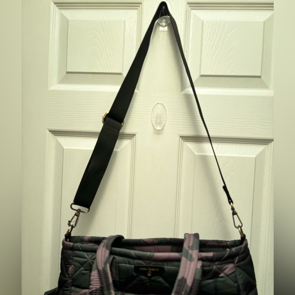 EUC TWELVElittle Carry Love Tote - 
Quilted Diaper Bag with changing pad - Picture 4 of 5